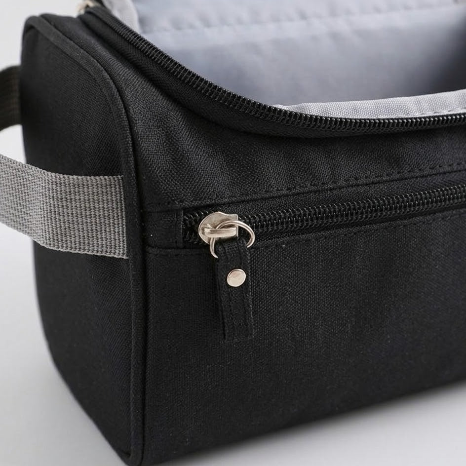 VoyaKit front pocket