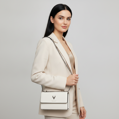 The Bella Chain Shoulder Bag – the little touch that upgrades every look
