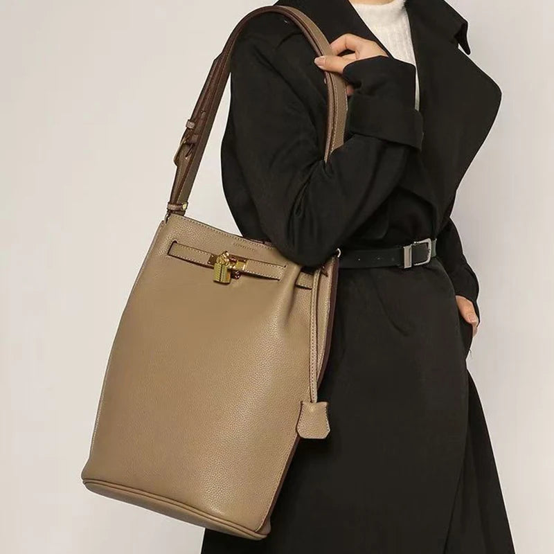 תיק בואט מבריק - Smallsupershop