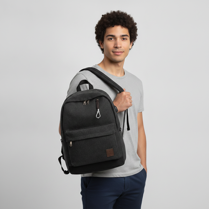 VersaCarry™ – the bag that organizes your day, from school to your next trip