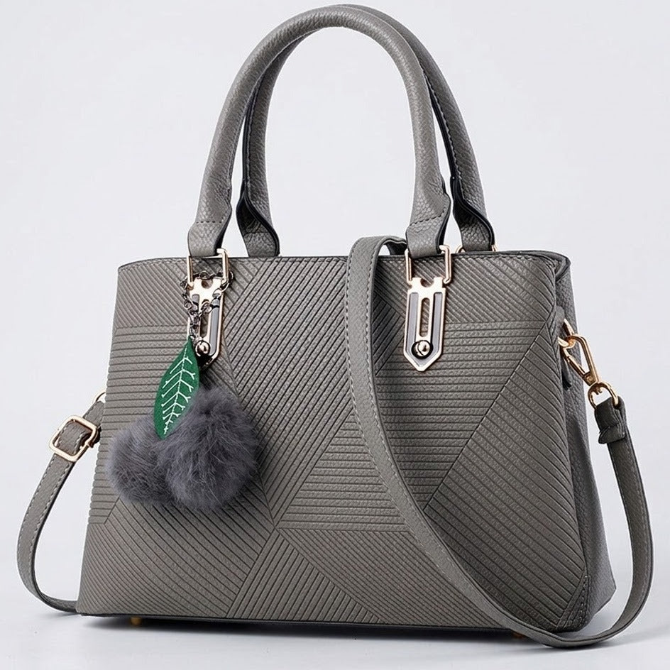 Elara with shoulder strap