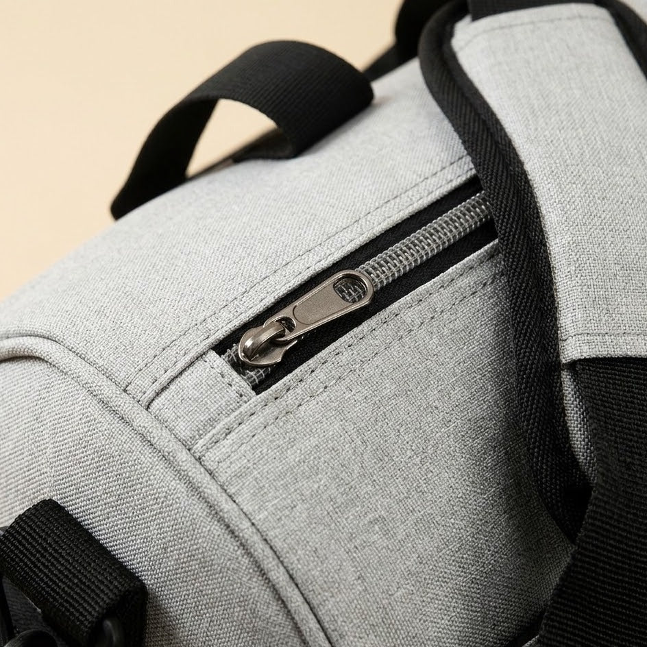 GymRoll zipper and stitching detail