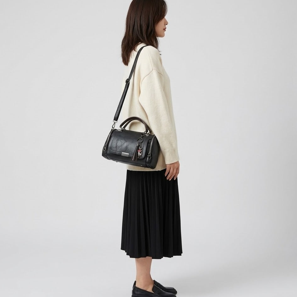 Tessa worn on the shoulder